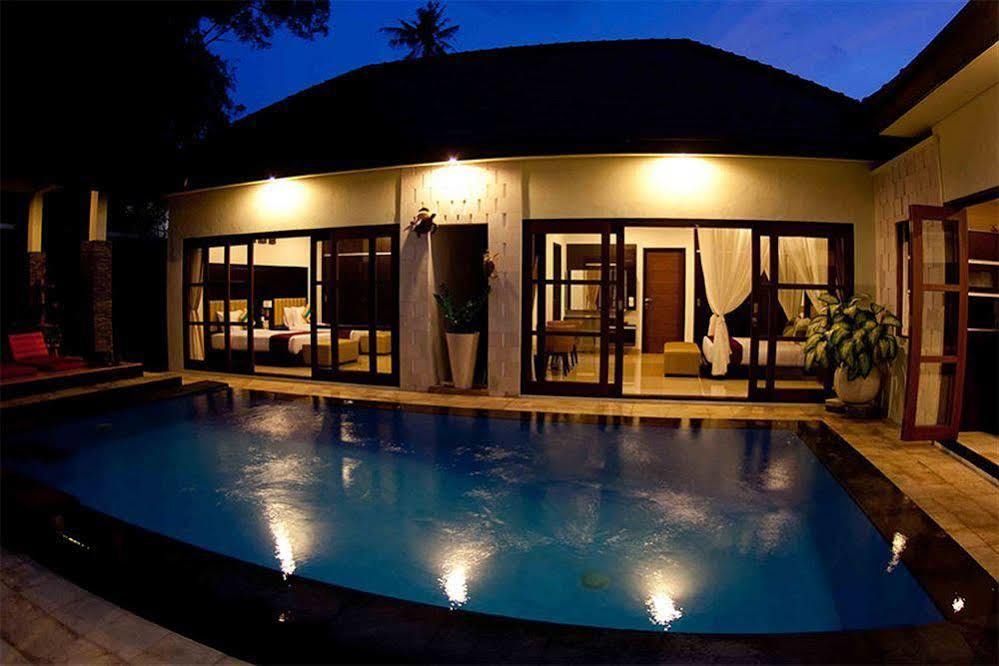 M Two Villas Seminyak 외부 사진