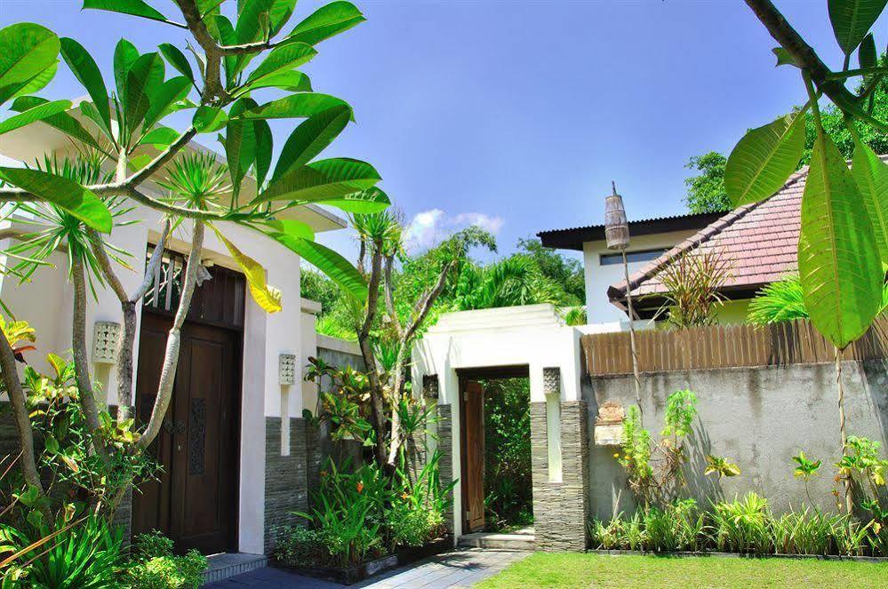 M Two Villas Seminyak 외부 사진